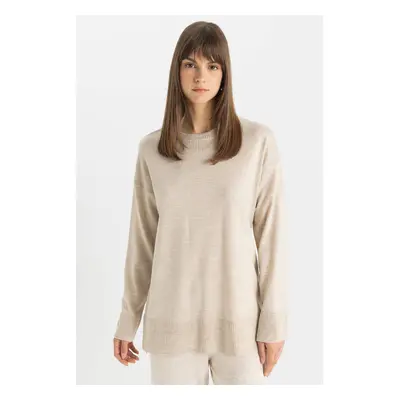 DEFACTO Regular Fit Crew Neck Slit Basic Plain Knitwear Sweater Tunic