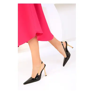 Soho Black Patent Leather Women&#39;s Classic Heeled Shoes