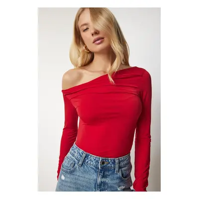 Happiness İstanbul Women's Red Flowy Collar Gathered Detailed Blouse