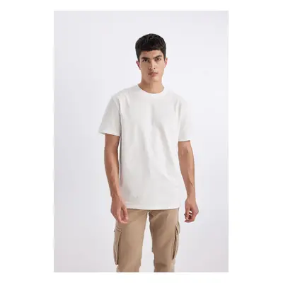 DEFACTO New Regular Fit Crew Neck Short Sleeve 100% Cotton Basic Plain T-Shirt