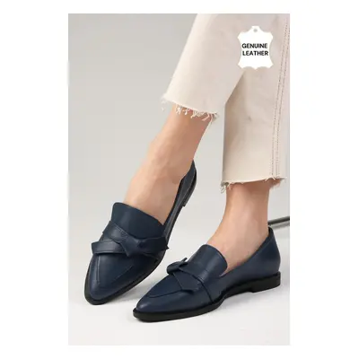 Mio Gusto Ezra Women's Loafers Casual Flat Shoes From Genuine Leather, Navy Blue.