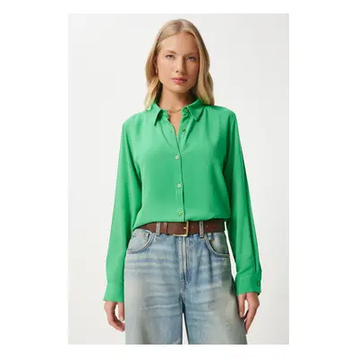 Happiness İstanbul Women's Green Relaxed Fit Viscose Shirt