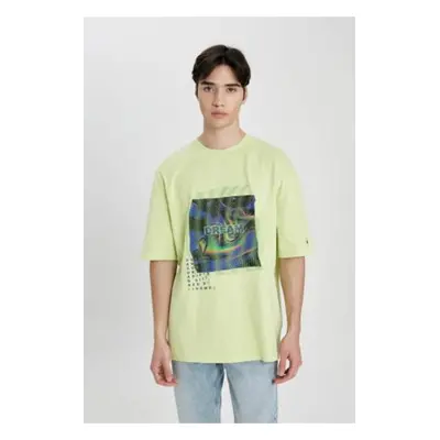 DEFACTO Oversize Fit Crew Neck Printed Short Sleeve T-Shirt