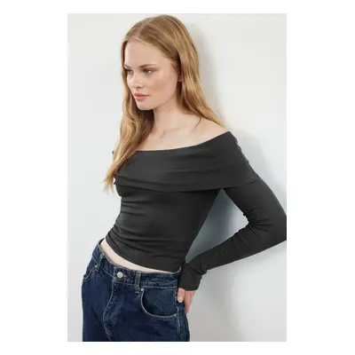 Trendyol Anthracite Carmen Collar Crop/Short Flexible Knitted Blouse