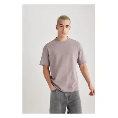 DEFACTO Comfort Regular Fit Relaxed Pattern Crew Neck Washed Faded Effect Short Sleeve T-Shirt