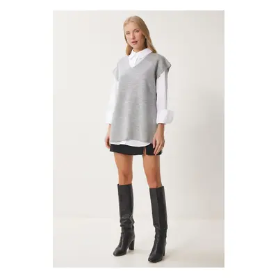 Happiness İstanbul Women's Light Gray V-Neck Belted Long Knitwear Sweater