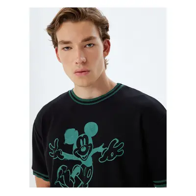 Koton Mickey Mouse T-Shirt Licensed Oversize Crew Neck Short Sleeve Cotton Blend