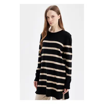 DEFACTO Regular Fit Crew Neck Striped Long Sleeve Knitwear Sweater Tunic