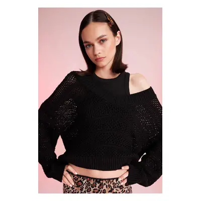 DEFACTO Black Regular Fit V Neck Crochet Knit Sweater