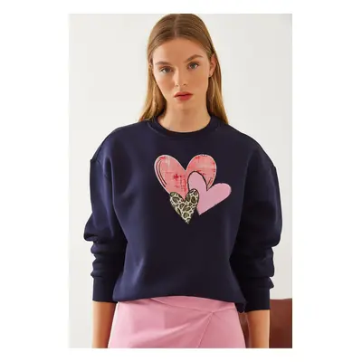 Bianco Lucci Women's Heart Printed Sweatshirt MBHS017