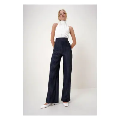 Trend Alaçatı Stili Women's Navy Blue Elastic Waist Striped Wide Leg Knitted Trousers