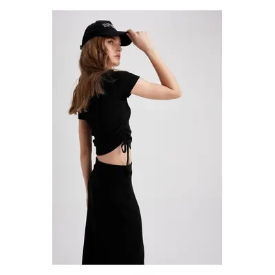 DEFACTO Fitted Crew Neck Short Sleeve Tie Detail Ribbed Camisole Crop T-Shirt