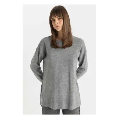 DEFACTO Regular Fit Crew Neck Slit Basic Plain Knitwear Sweater Tunic