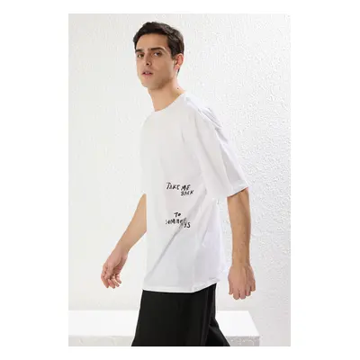 Trendyol White 0versize/Wide Cut Text Printed 100% Cotton T-Shirt