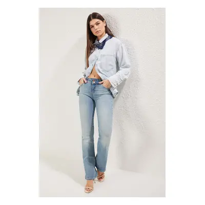 Trendyol Blue Double Breasted Low Waist Flare Jeans