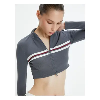 Koton Crop Zippered T-Shirt Long Sleeve Striped Stand Collar Slim Fit