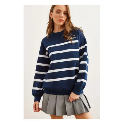 Olalook Women's Navy Blue White Striped Raised Oversize Sweatshirt