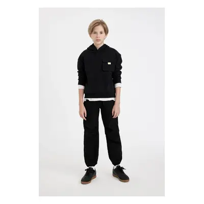 DEFACTO Boy's Elastic Waist and Leg Parachute Jogger Pants