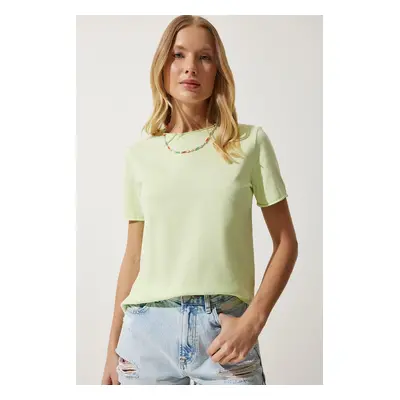 Happiness İstanbul Women's Light Green Crew Neck Basic Knitted T-Shirt