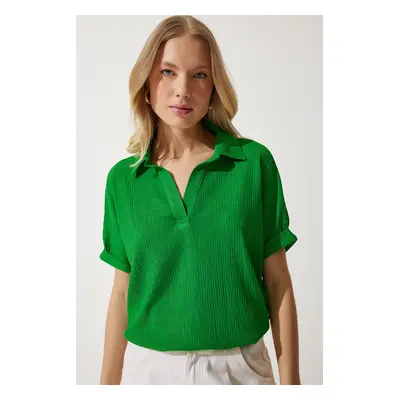 Happiness İstanbul Women's Green Polo Neck Knitted Crinkle Blouse