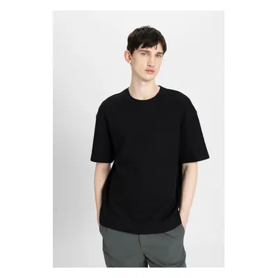 DEFACTO Relax Fit Crew Neck Short Sleeve T-Shirt