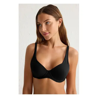 Trendyol Black Polyamide Non-wired Coated T-Shirt Bra Knitted Bra