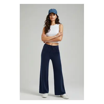 Trendyol Navy Blue More Sustainable Wide Leg Trousers