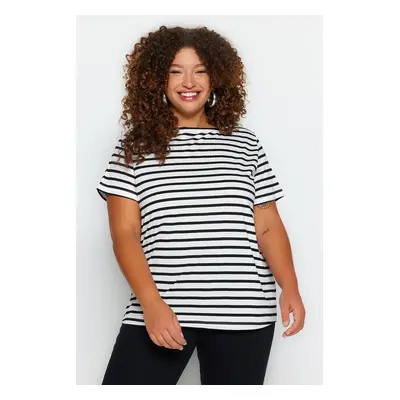 Trendyol Curve Black and White Striped Boat Neck Knitted T-shirt