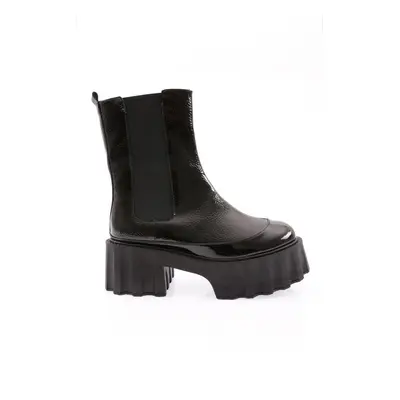 DGN Es804 Women's Boots with a Thick Sole and Stretch Detail Heels.