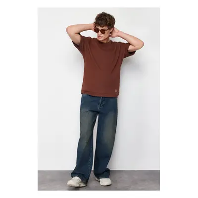 Trendyol Brown Oversize T-Shirt with Stitching Detail