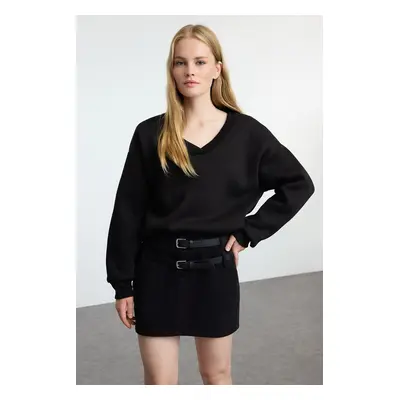 Trendyol Black Basic Oversize/Wide Fit Thick Inside Fleece Knitted Sweatshirt