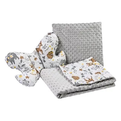 Medi Partners Set of a quilt with a pillow for a stroller