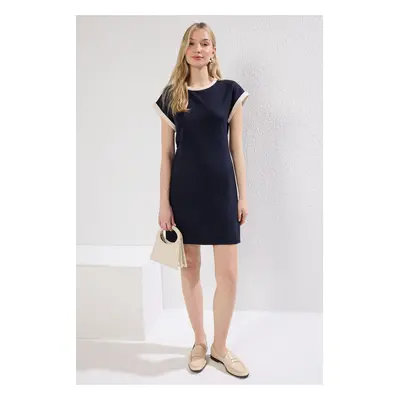 Trendyol Navy Blue Color Block Shift/Straight Cut Mini Knit Dress