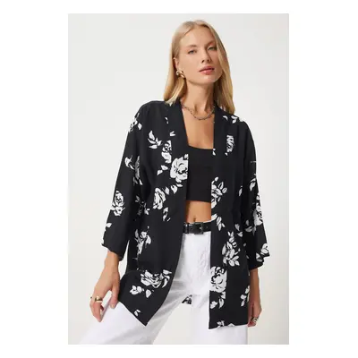 Happiness İstanbul Women's Black Patterned Viscose Kimono