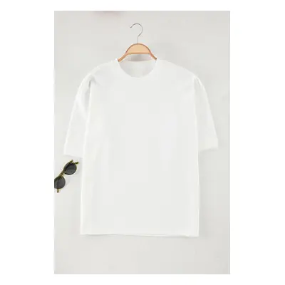 Trendyol White Boxy/Square Cut Thick Premium T-Shirt