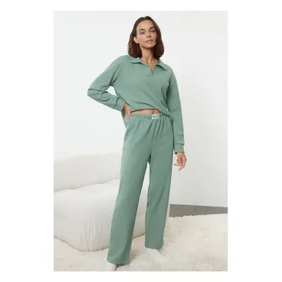 Trendyol Green Slogan Label Detailed Waffle Fabric Knitted Pajama Set