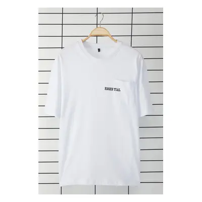 Trendyol White Oversize/Wide Cut 100% Cotton Pocket Embroidered T-Shirt