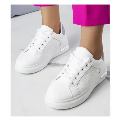 D/CEO White trainers Justar