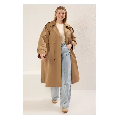 Trendyol Curve Beige Long Oversize Plus Size Trench Coat