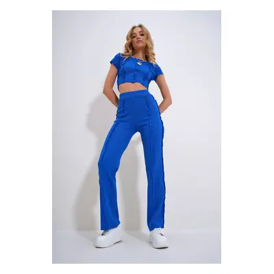 Trend Alaçatı Stili Women's Parliament Blue Reverse Stitched Blouse and Trousers Interlock Set