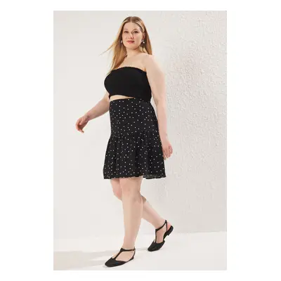 Trendyol Curve Black Woven Plus Size Skirt