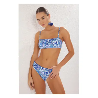 Trendyol Paisley Patterned Strapless Bikini Set