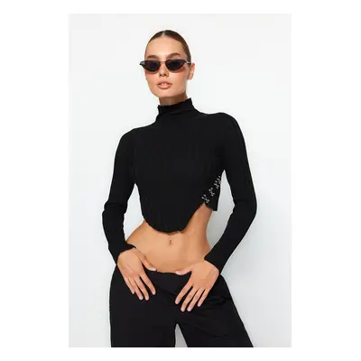 Trendyol Black Super Crop svetr z úpletu vysokým výstřihem