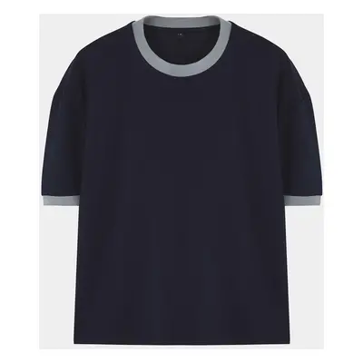 Trendyol Navy Blue Boxy Fit/Square Cut Soft Texture Interlock Fabric T-Shirt