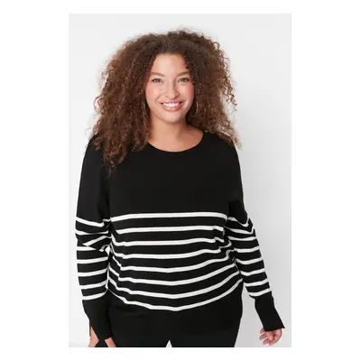 Trendyol Curve Black Striped Crew Neck Knitwear Sweater