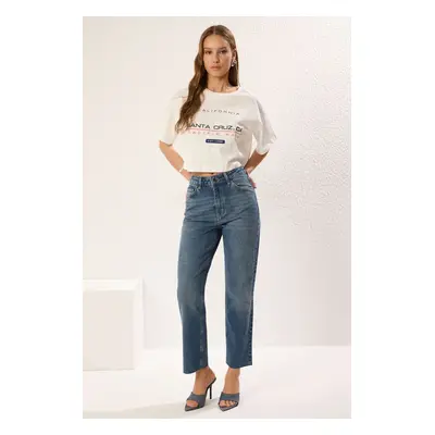 Trendyol Blue Leg Cutout High Waist Straight Jeans