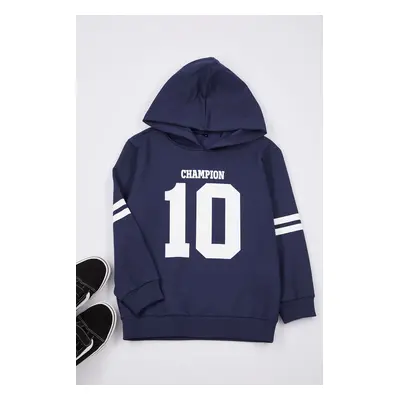 Trendyol Navy Blue Boy's Slogan Printed Hooded Knitted Sweatshirt