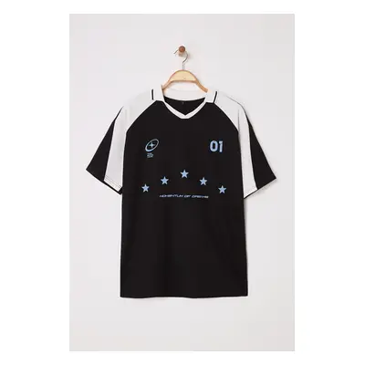 Trendyol Black Oversize/Wide Cut College Themed Polo Neck T-shirt