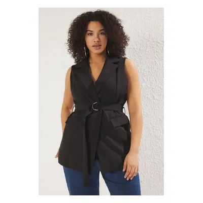 Trendyol Curve Black Regular Belted Lined Plus Size Woven Vest