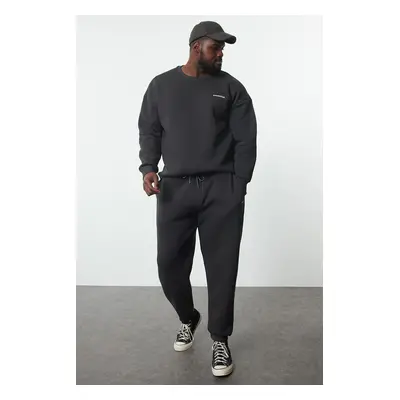 Trendyol Plus Size Anthracite Oversize/Wide Cut Polar Fleece Printed Sweatshirt-Sweatpants Set